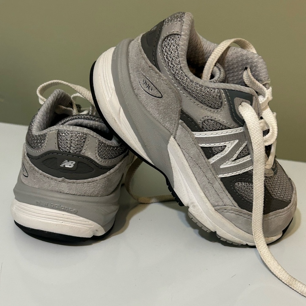 New balance 990